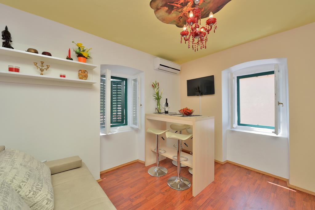 Apartments Carpe Diem Novigrad  Room photo
