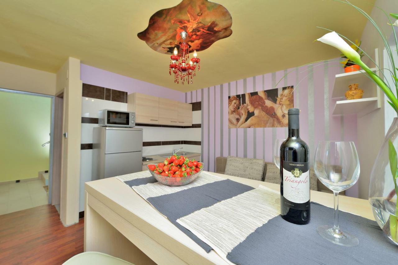 Apartments Carpe Diem Novigrad  Exterior photo